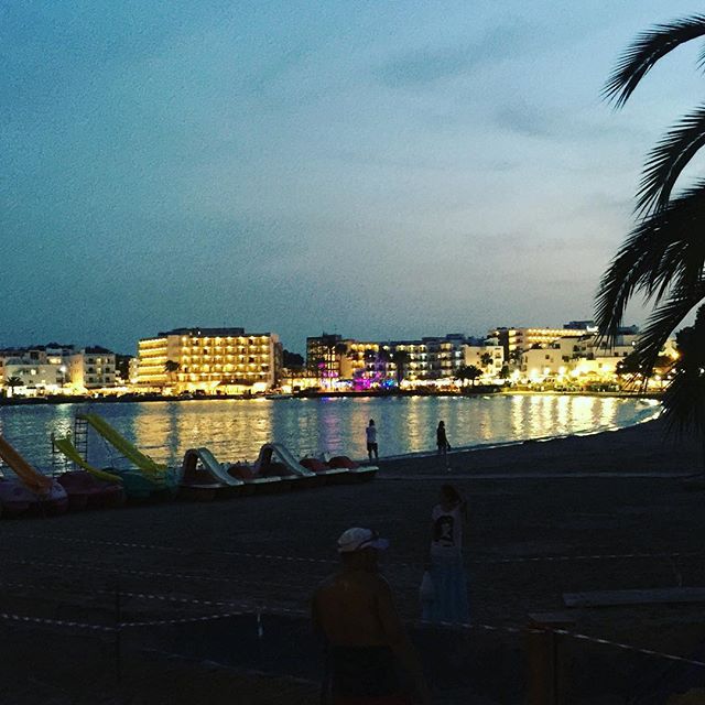 Ibiza bei Nacht